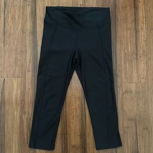 Women’s Under Armour Heatgear Compression Running Capris